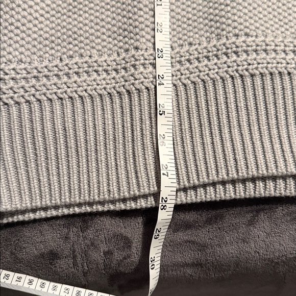 G/Fore Golf Funnel Neck 1/4 Zip Wool Sweater Mens Size XL Grey MSRP $425 - Picture 8 of 9